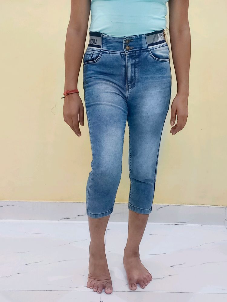 Denim High Waist Capri