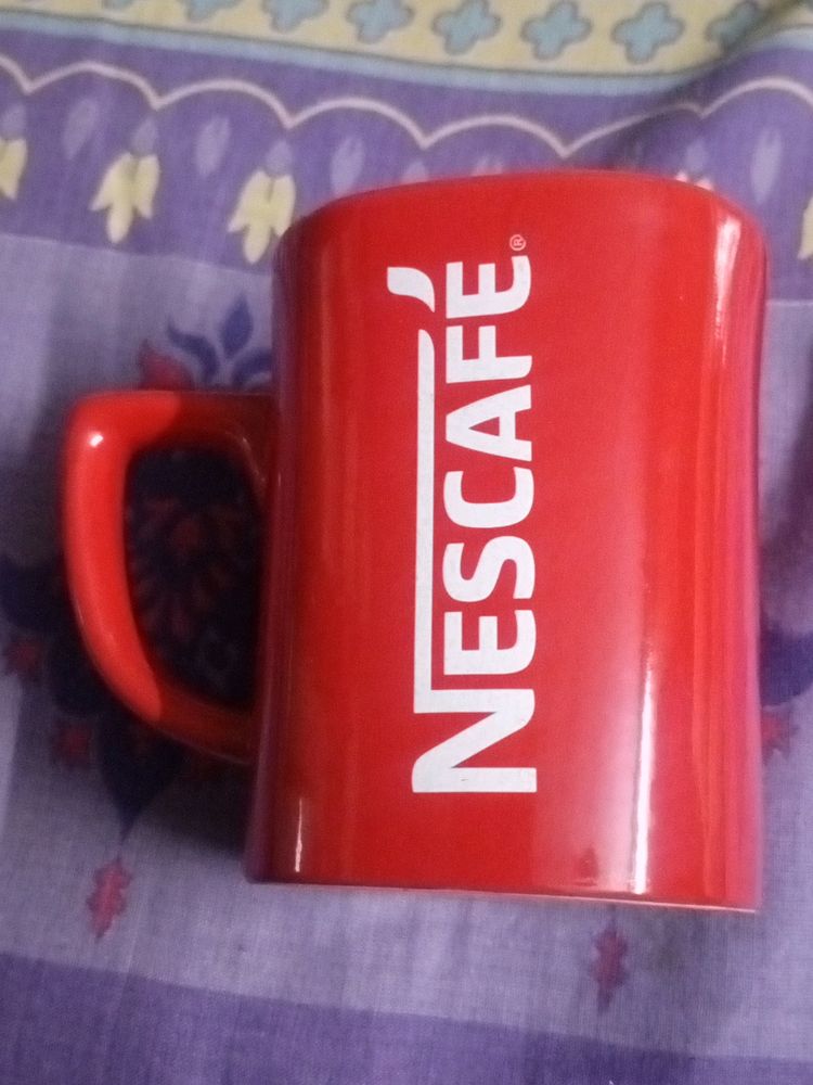 NESCAFE Red Mug