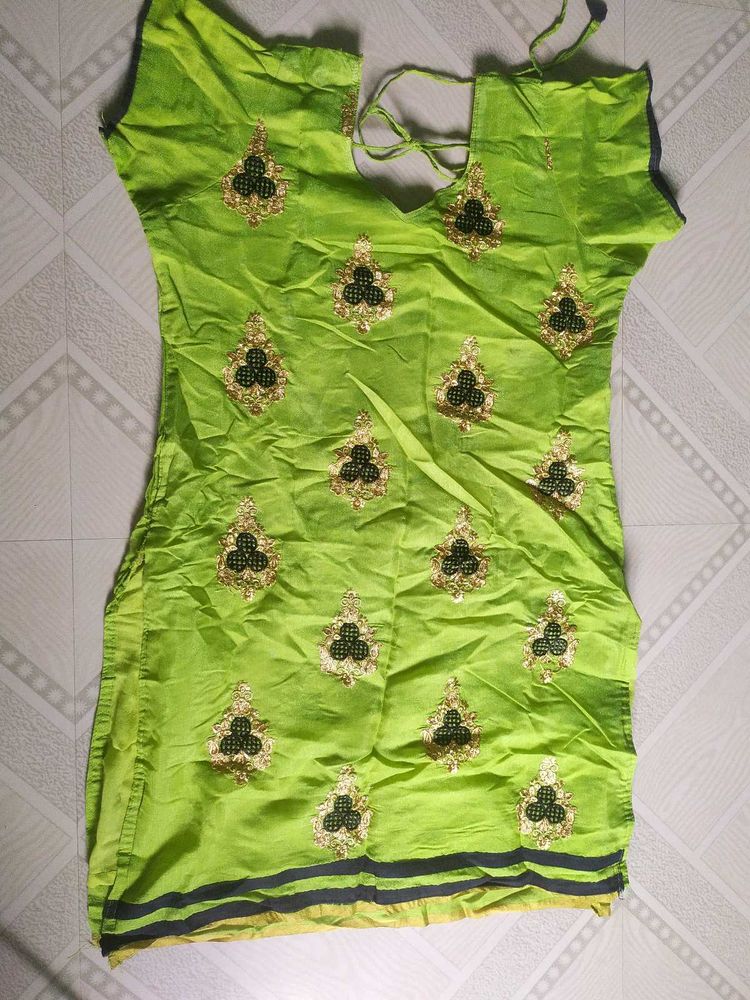 Green Silk Cotton Chudidar Top