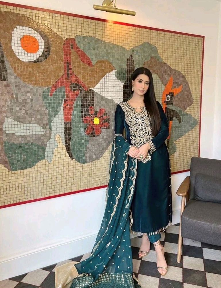 New Standard Pakistani Poshaq Dresses Beautiful Dr