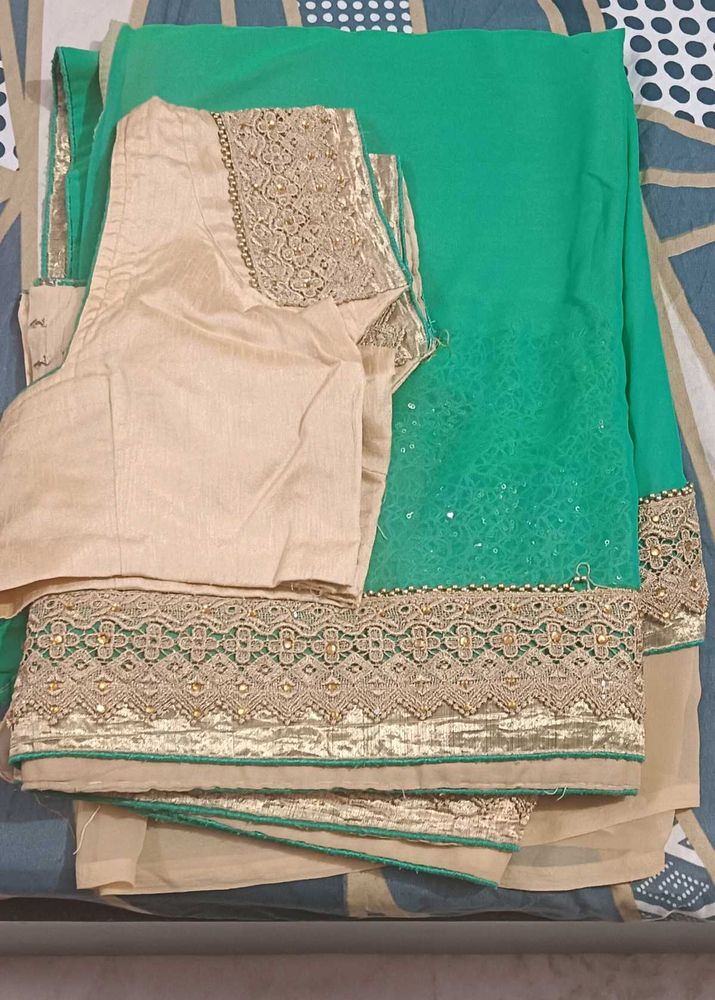 Beautiful Heavy Saree With Blouse 🥰