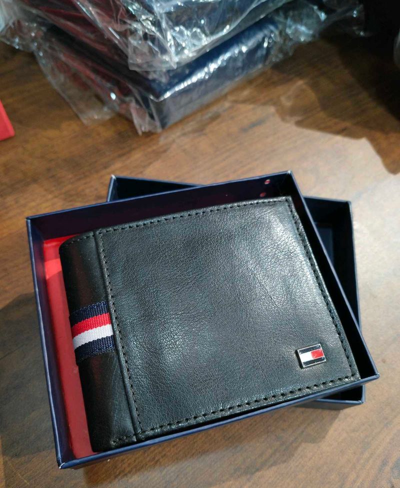 Leather Wallets_Tommy_Imports