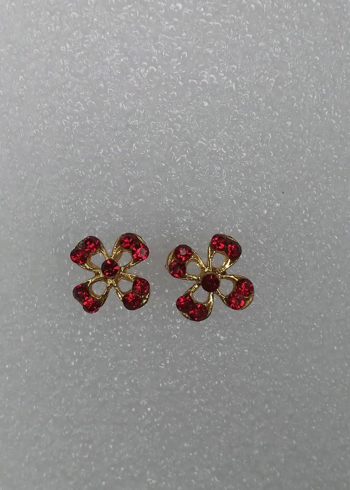 Red Flower Stone Stud