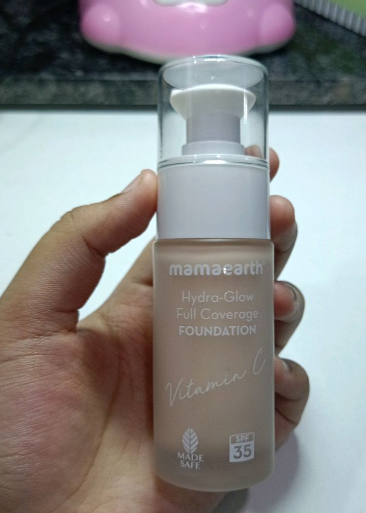 Mamaearth Hydra Glow Foundation