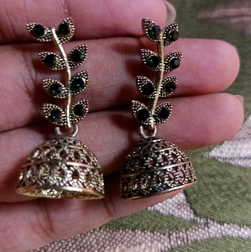 Beautiful Leaf Earings