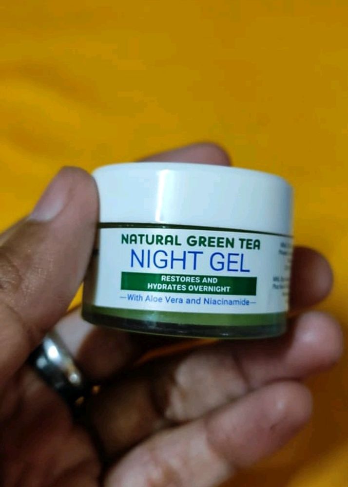 The Moms Co. Natural Green Tea Night Gel 💝🎉