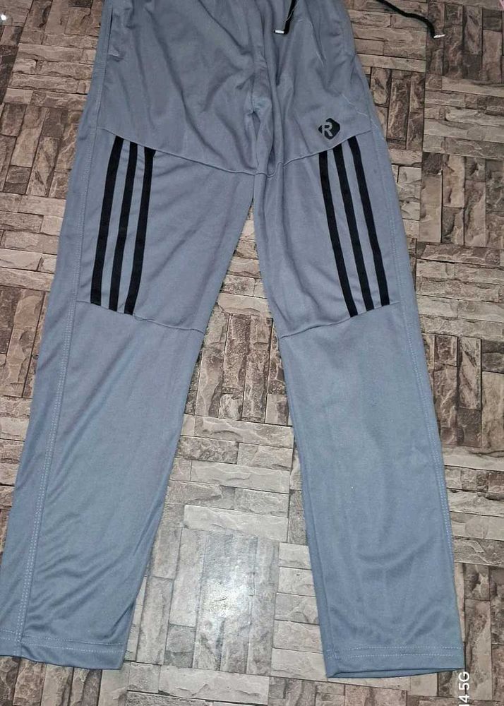 Trackpant