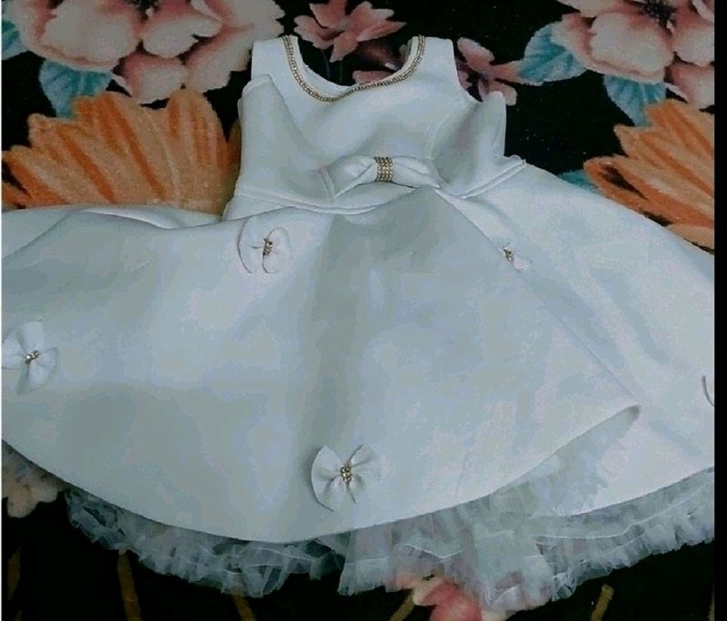 Snow white dress for lil doll