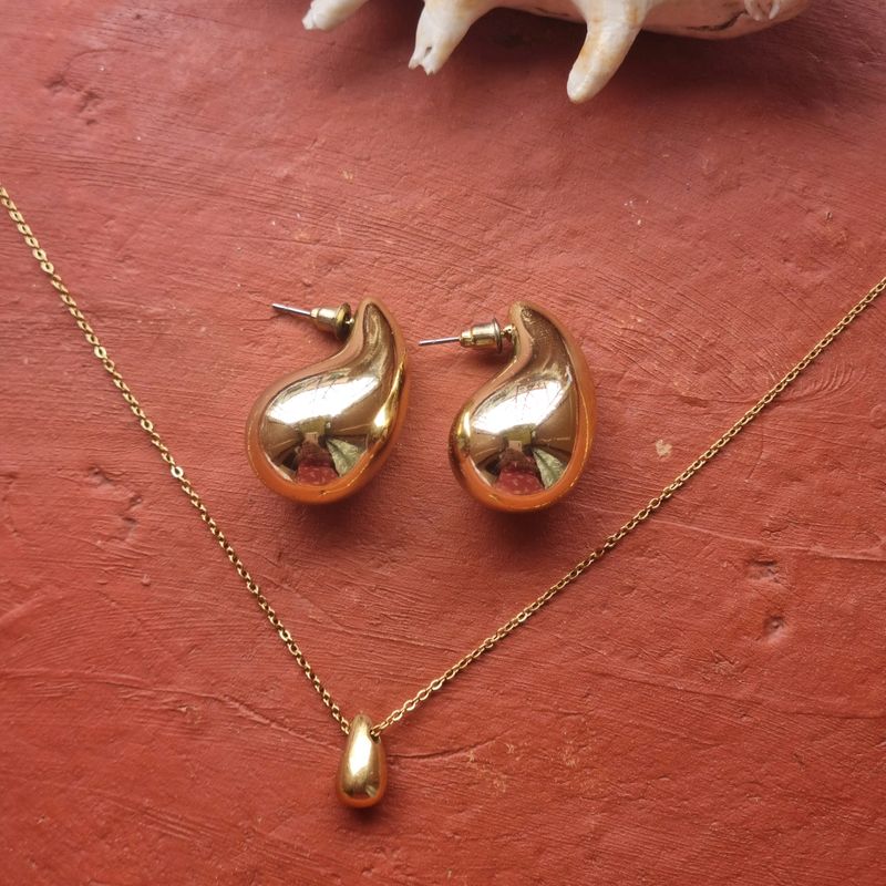 Golden Tear Drop Korean Necklace Set