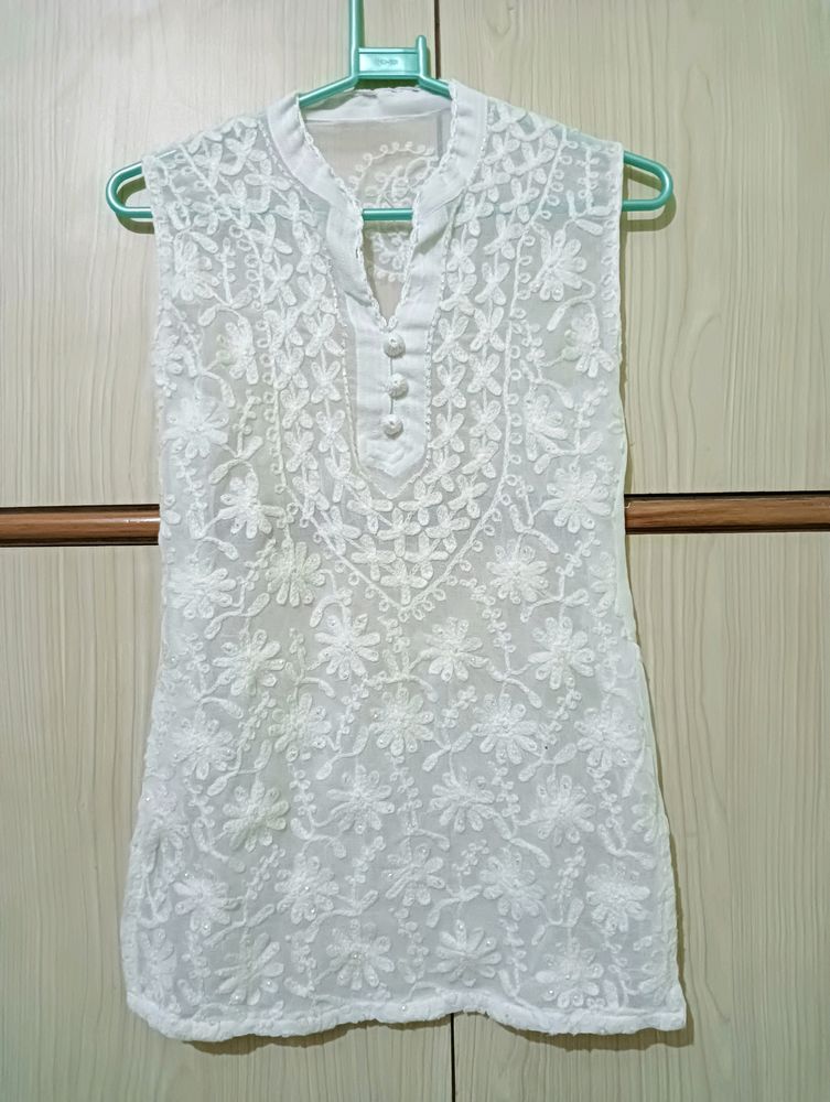 Chikankari Kurti