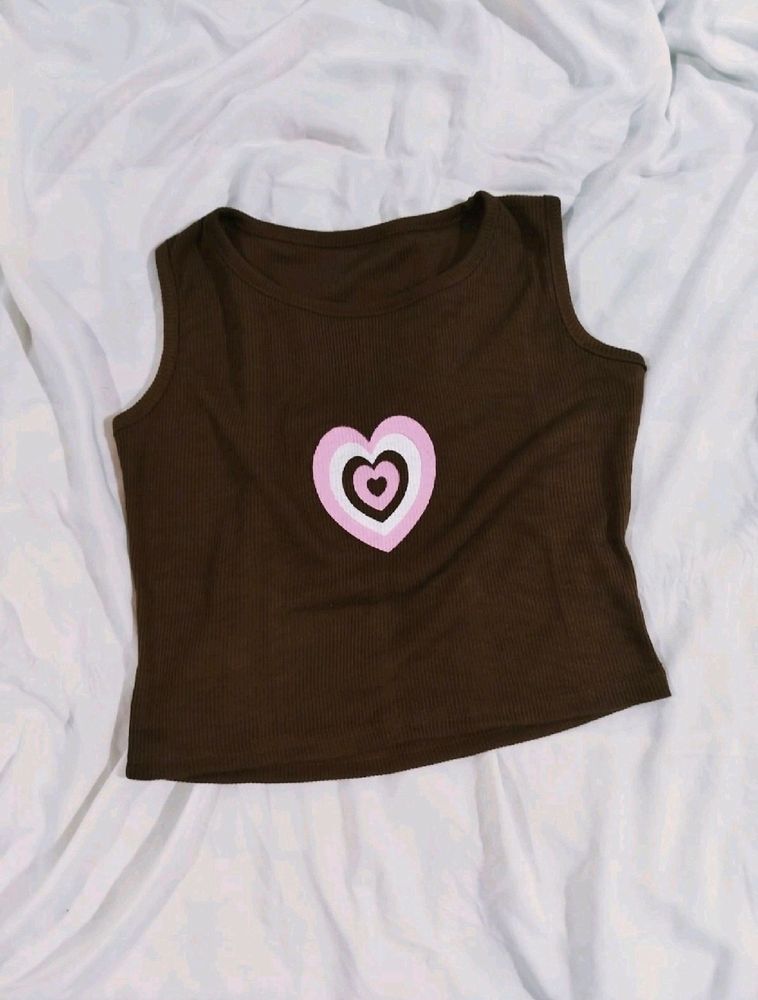 Brown heart tank crop top 🤎