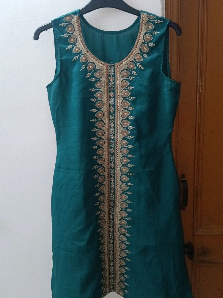 Beautiful Cut Sleeves Kurta