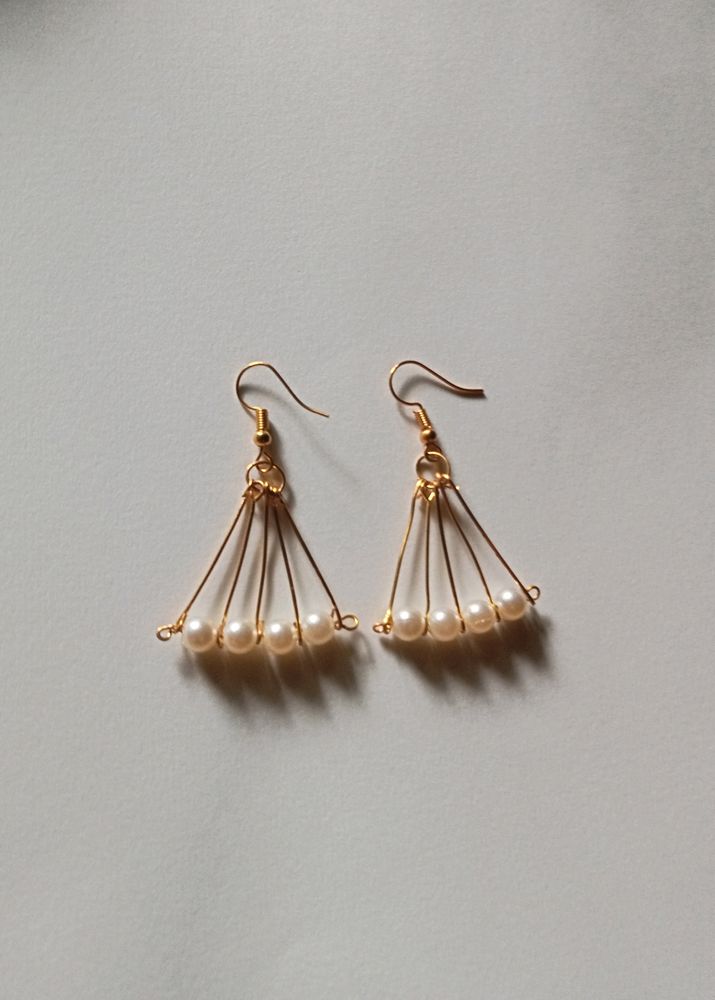 Stylish Perla Earring