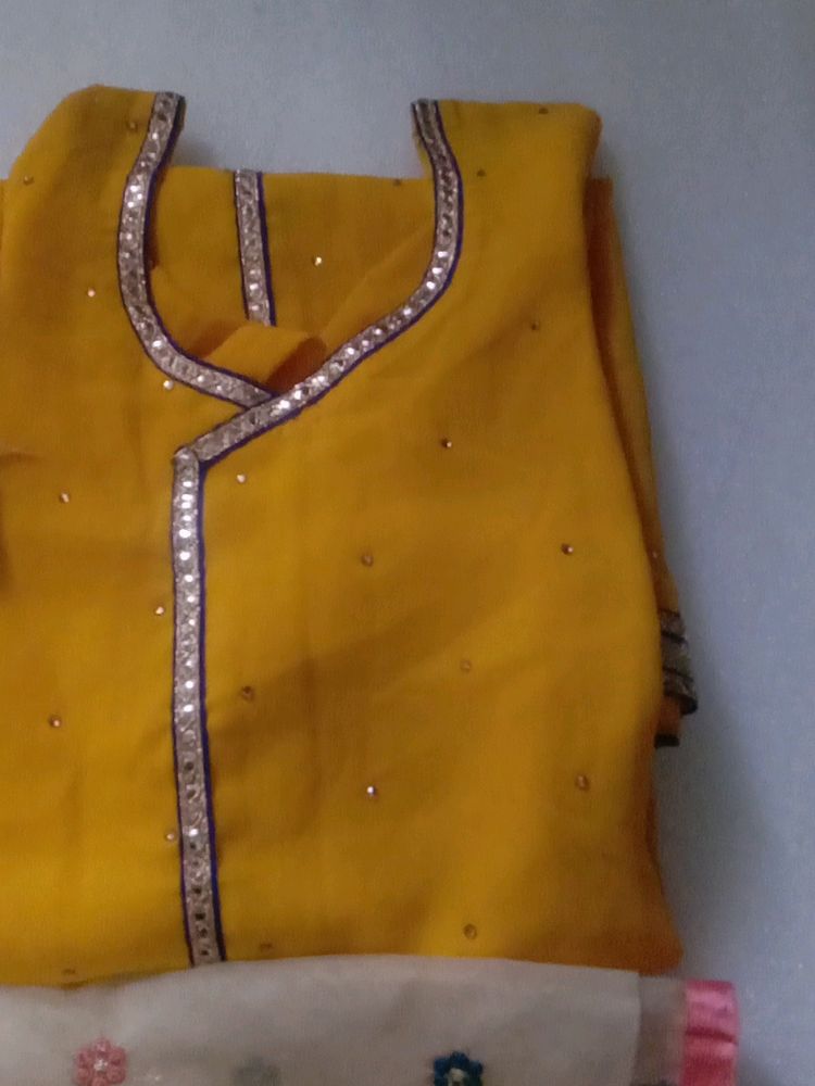 Combo Of Yellow Kurta And 1 Dupattas