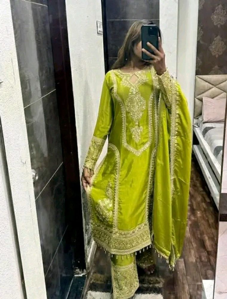 Viral  Top Plazo And Dupatta Set 🌿👌