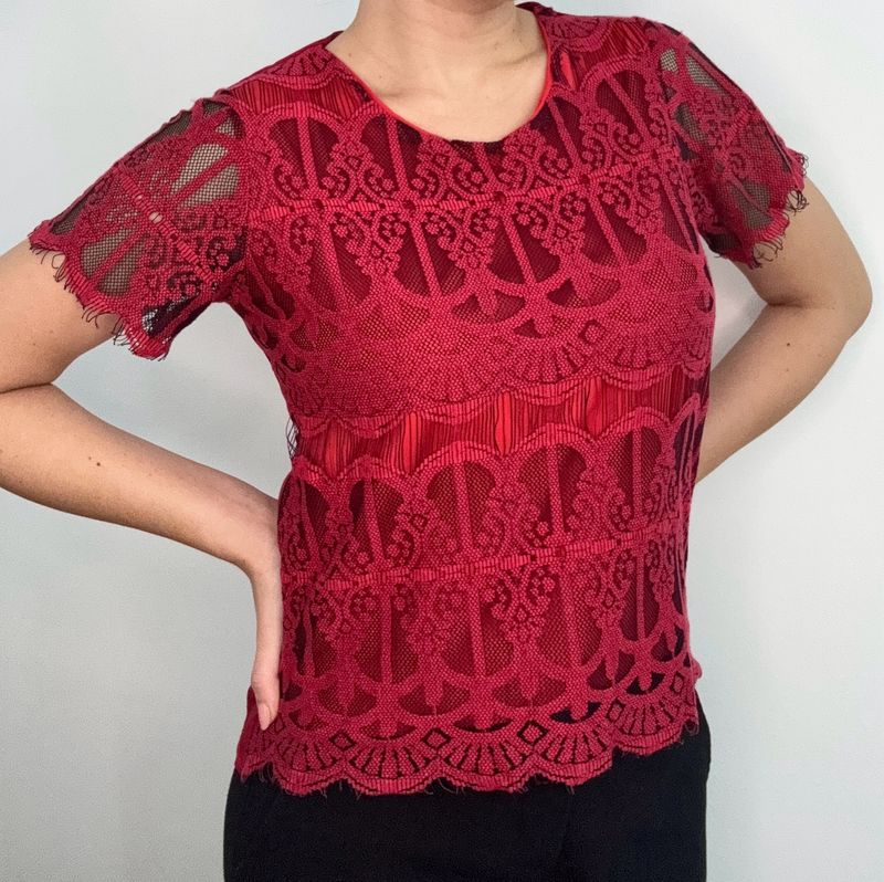 Red Net Top Size S