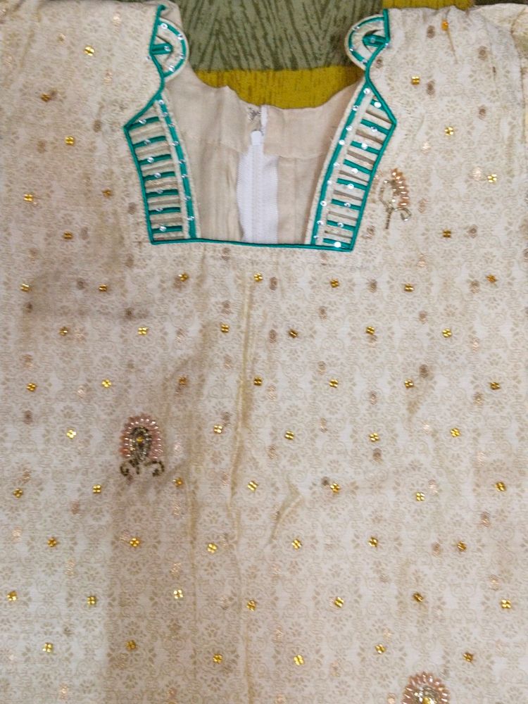 Kurti Set