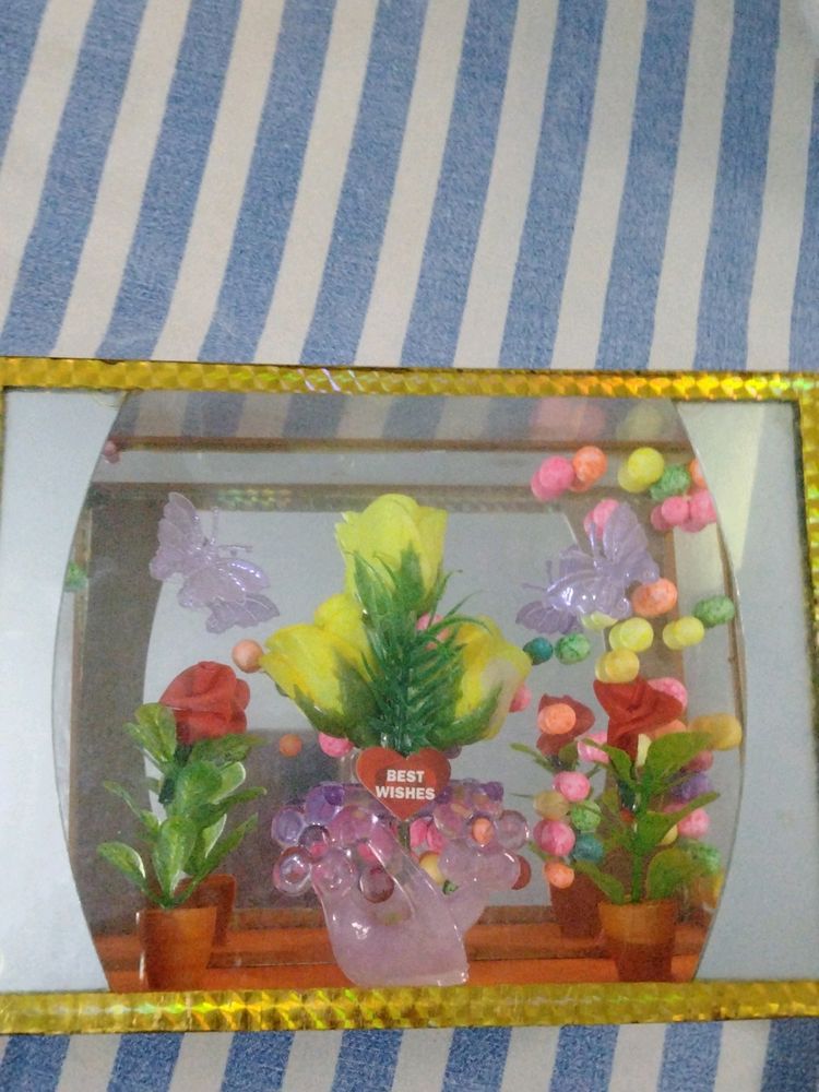 Flower Gift Box Showpiece