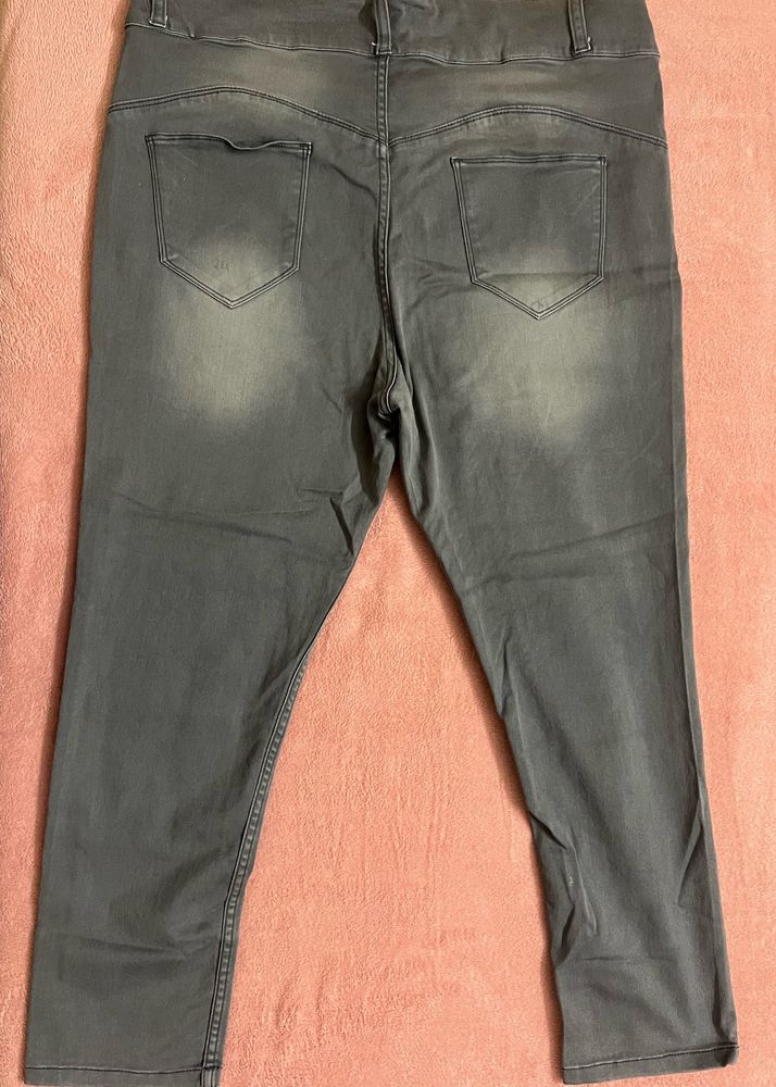 Stone Wash Jeans - max