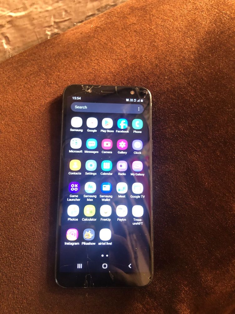 Samsung J6 Plus Smartphone