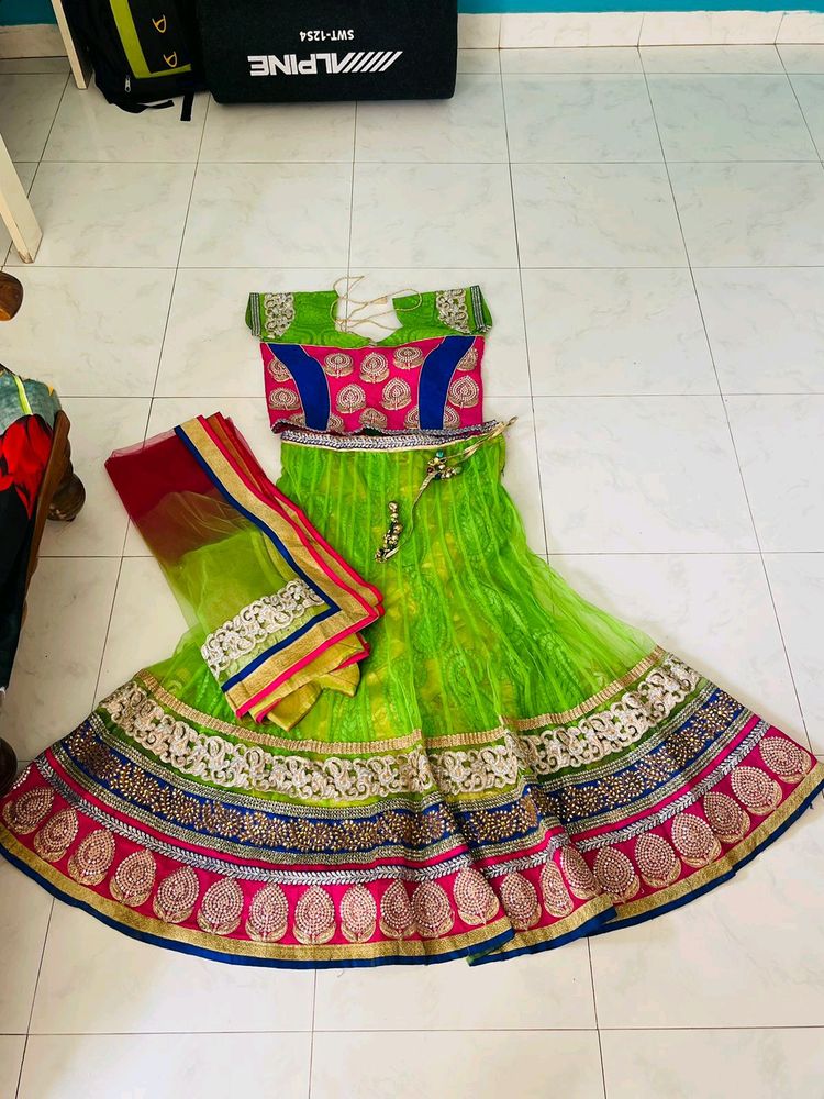 GREEN HEAVY LEHENGA FOR WOMEN