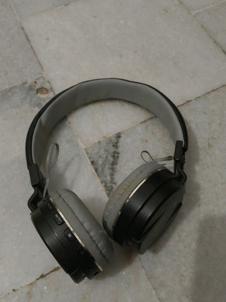 SH 12 Headphones