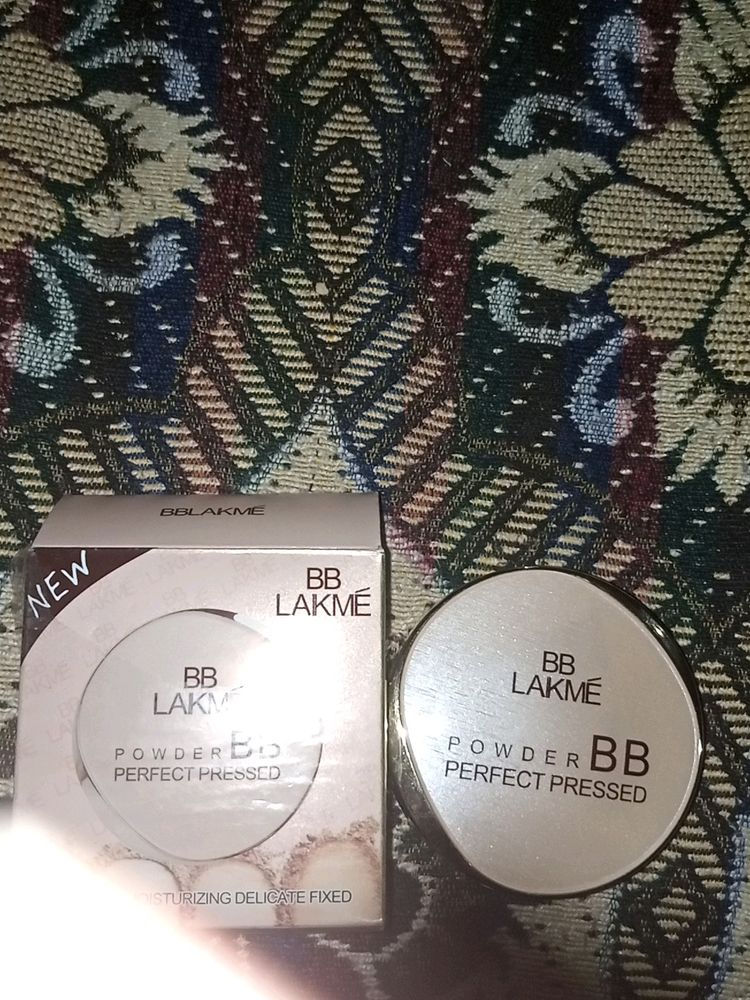 lakme compact