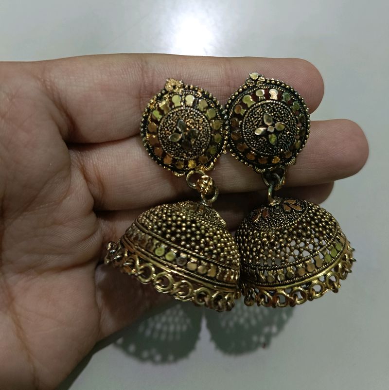 Golden Jhumka