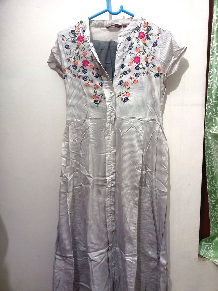 Women Floral Printed A Line Kurta Set