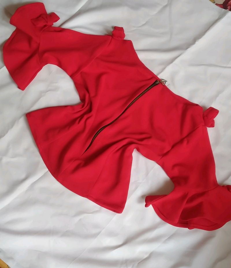 Red Crop Top With Slit Sleeves