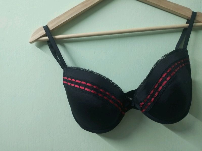 Combo Bra Set 💥🆓🆓🚚30rs. Off