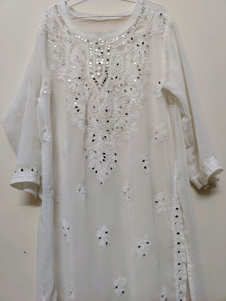 Women Georgette White Long Kurti