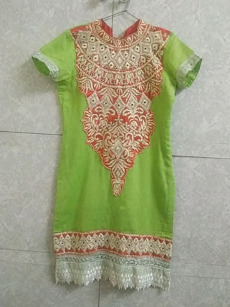 2 Kurtis,Pajami& Dupatta