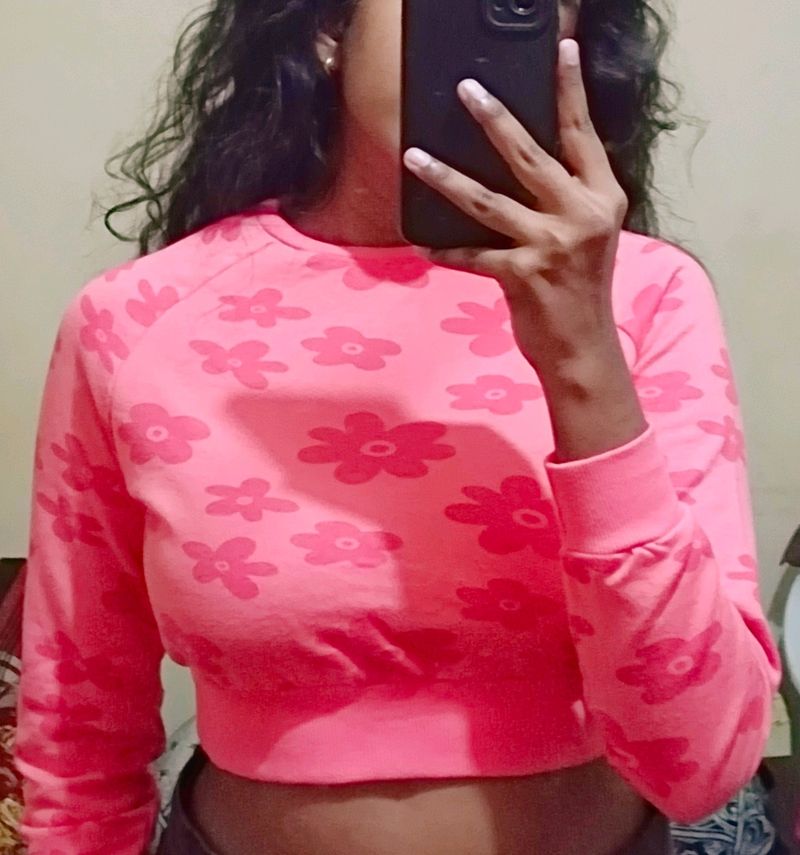 Cropped Pink Sweatshirt