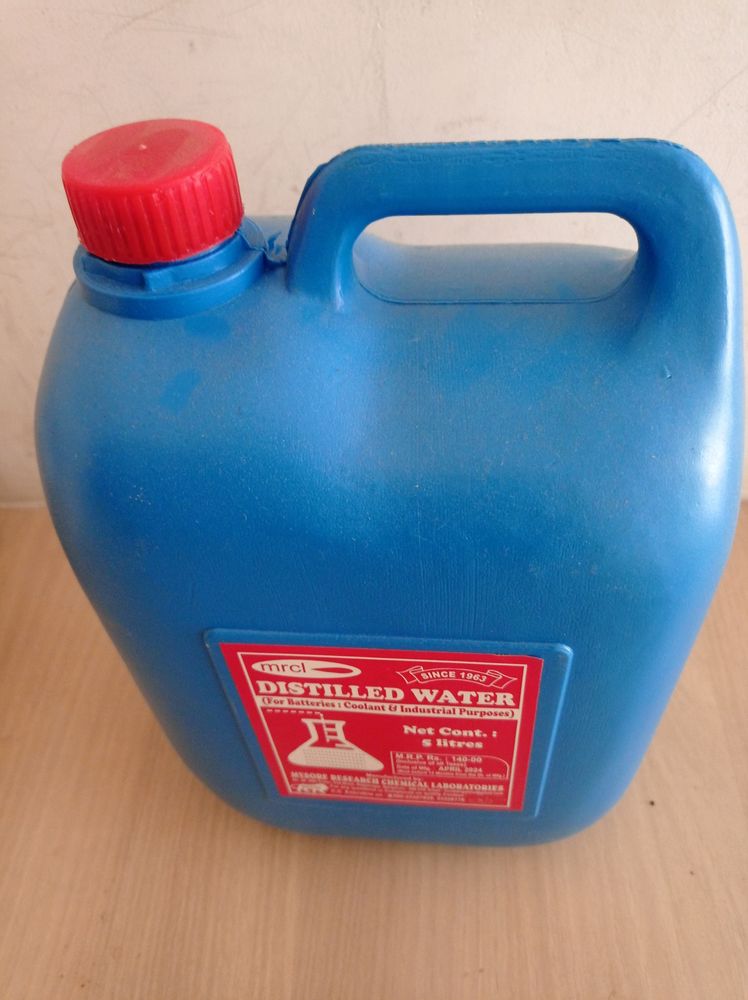 Inverter Battey Distilled Water Can