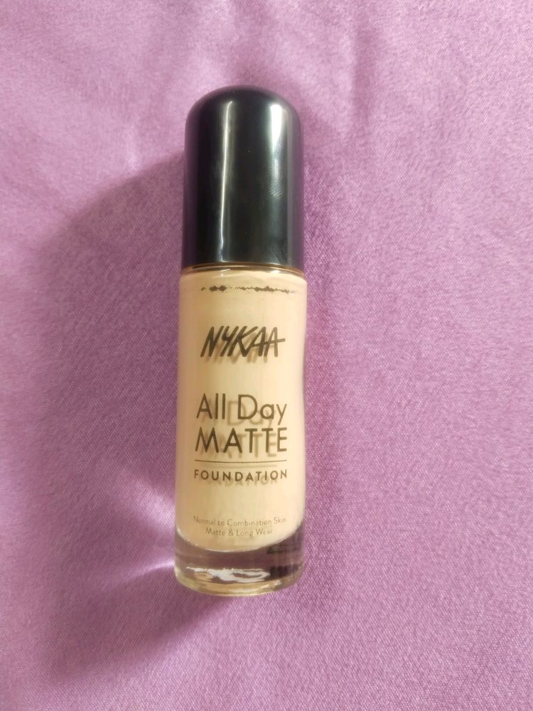 Nyka All Day Matte Foundation