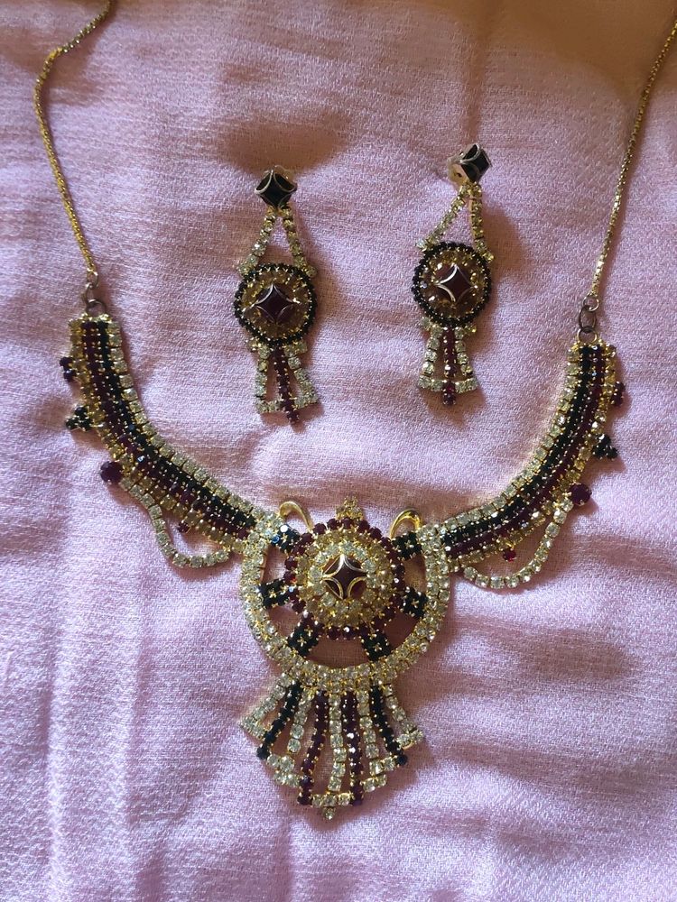 Necklace Set With Earrings