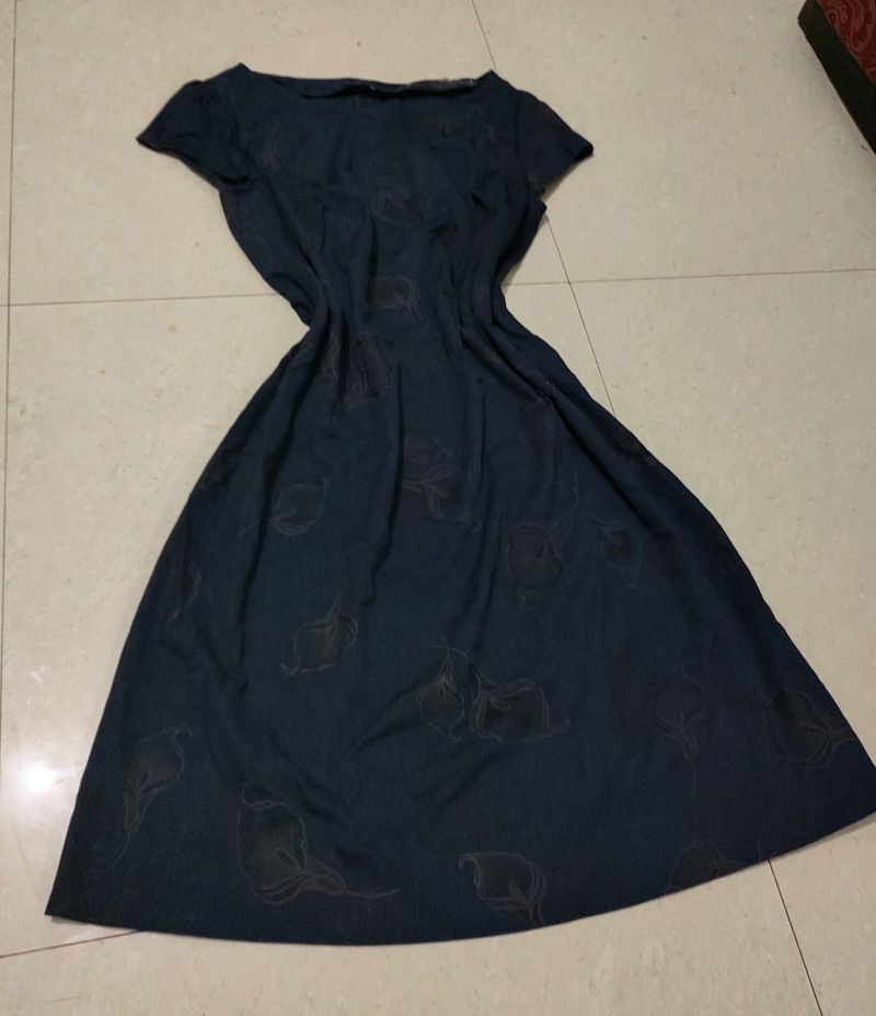 Navy Blue Straight Fit Dress 40 Bust Size