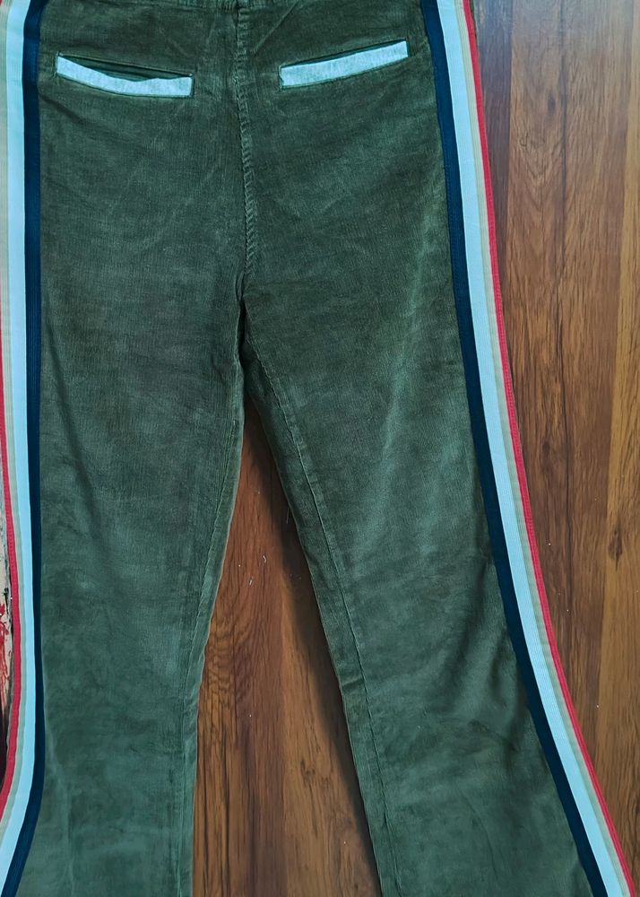 Green Pant