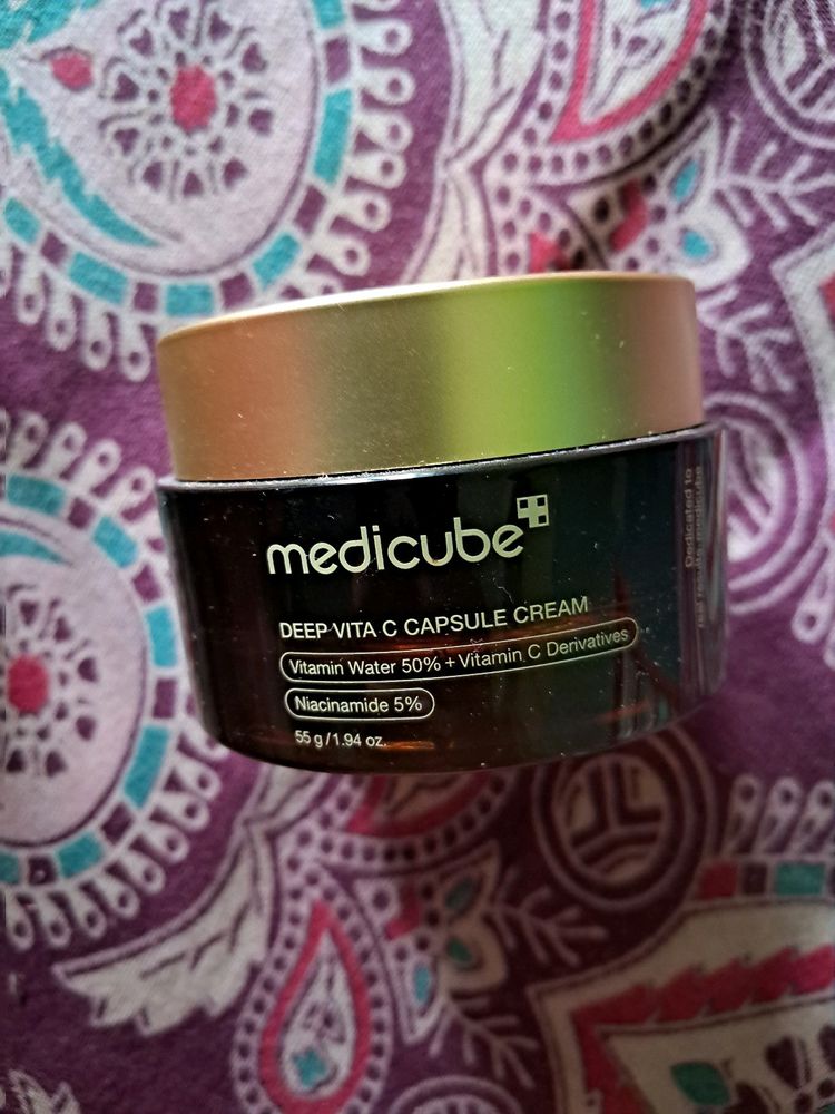 medicube Deep Vita C Capsule Cream