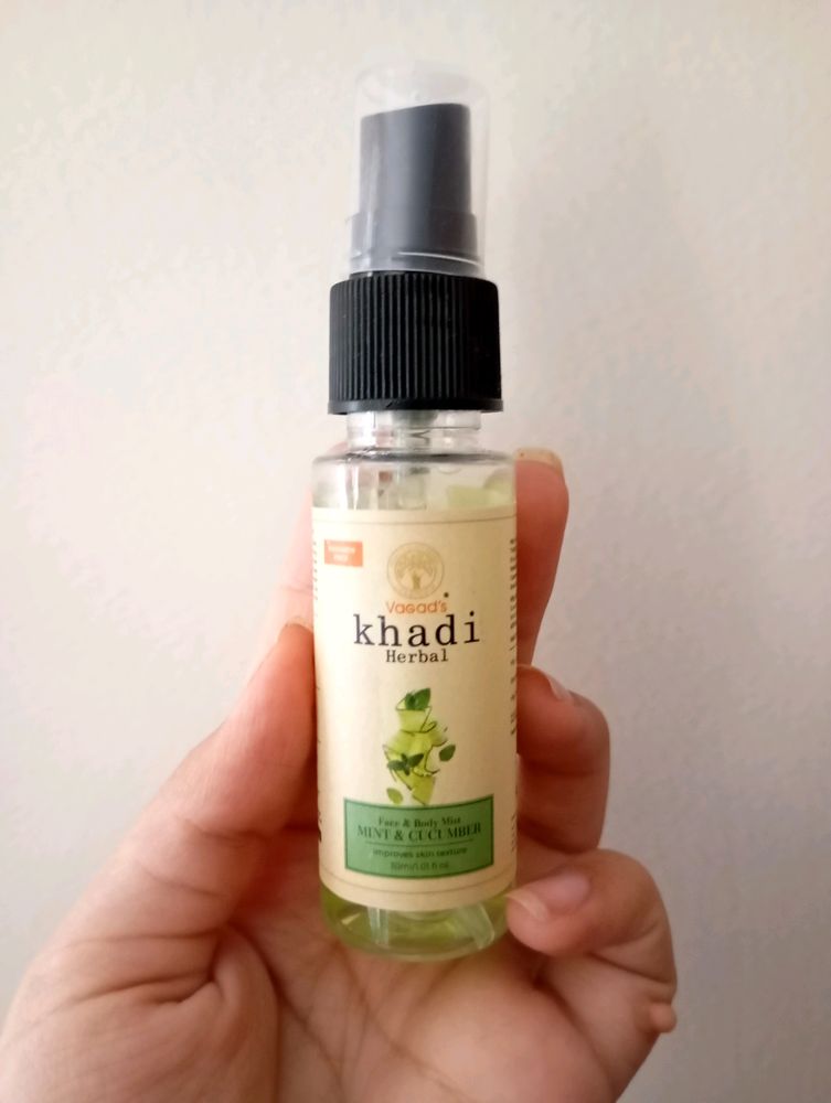 Khadi Herbal (Face And Body Mist)