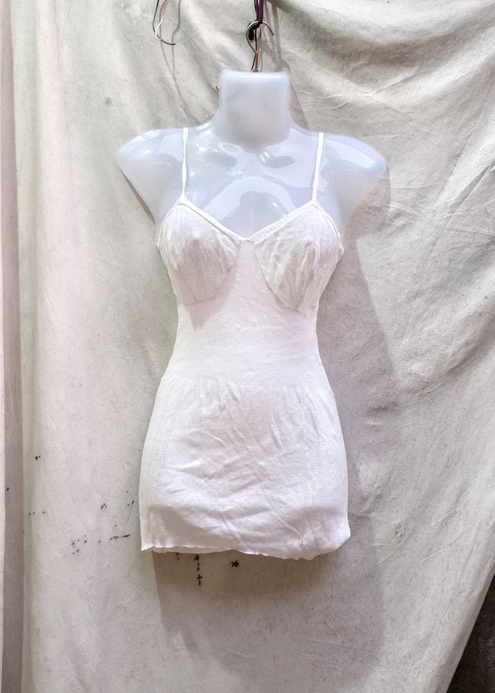 2.9 CUTE CREME DRESS