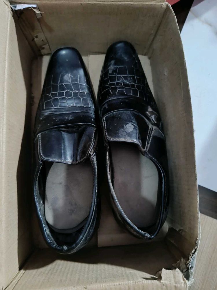 Black Formal Shoes