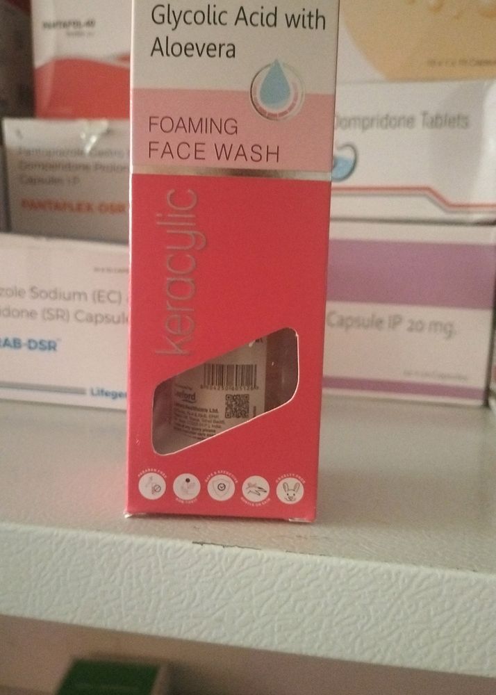 Keracylic Foaming Facewash