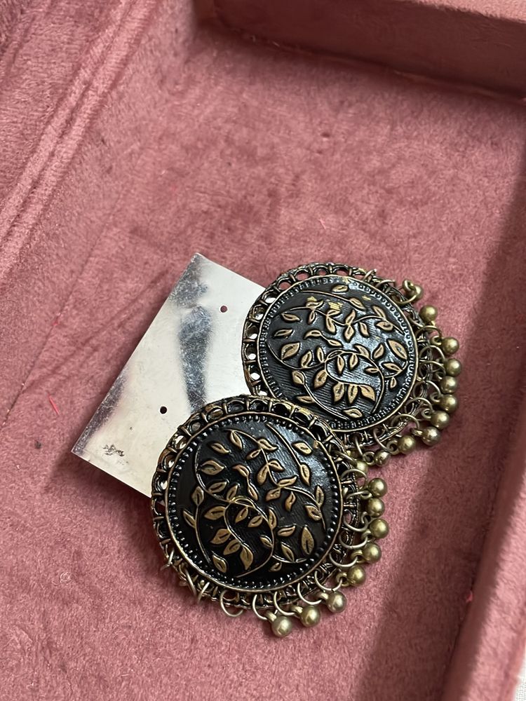 Earrings (Never Worn) For Sale