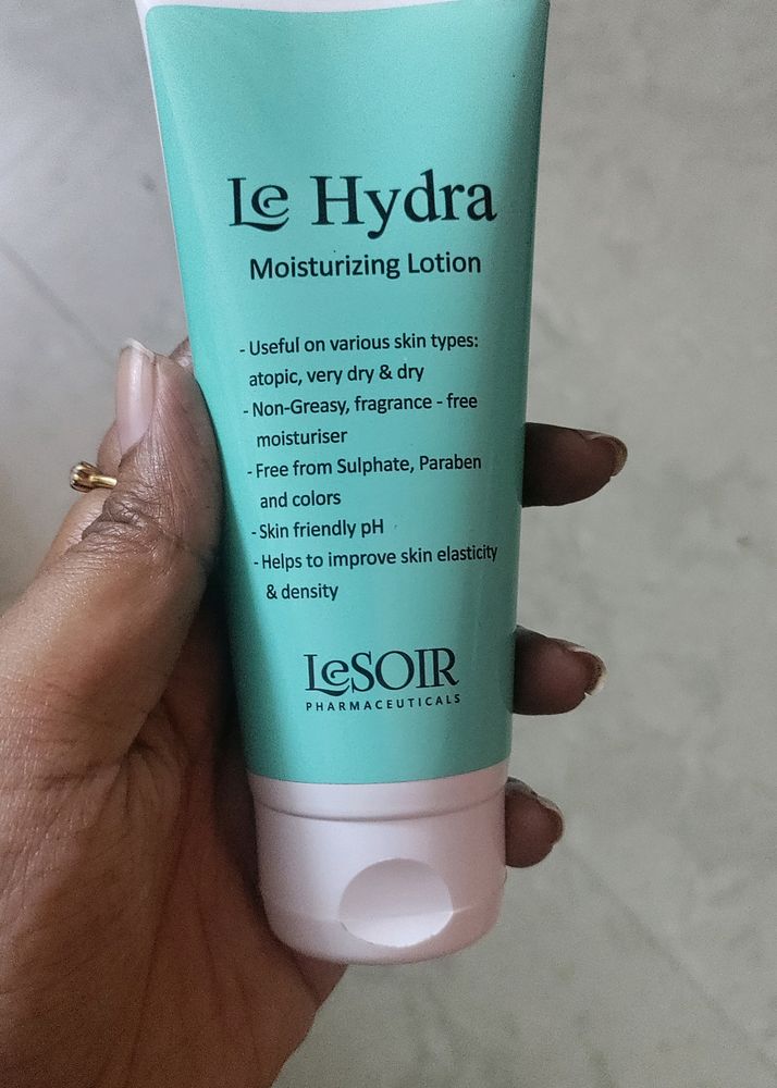 Lesoir Le Hydra Moisturizing Loction