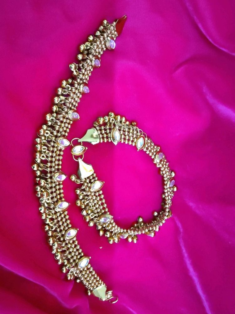 Golden Kundan Anklets