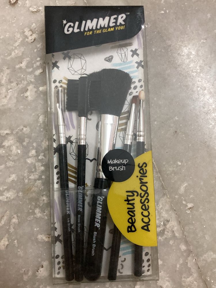 New Glimmer Makeup Brush Set