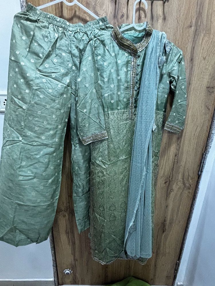 Pakistani Wedding Kurta Pant