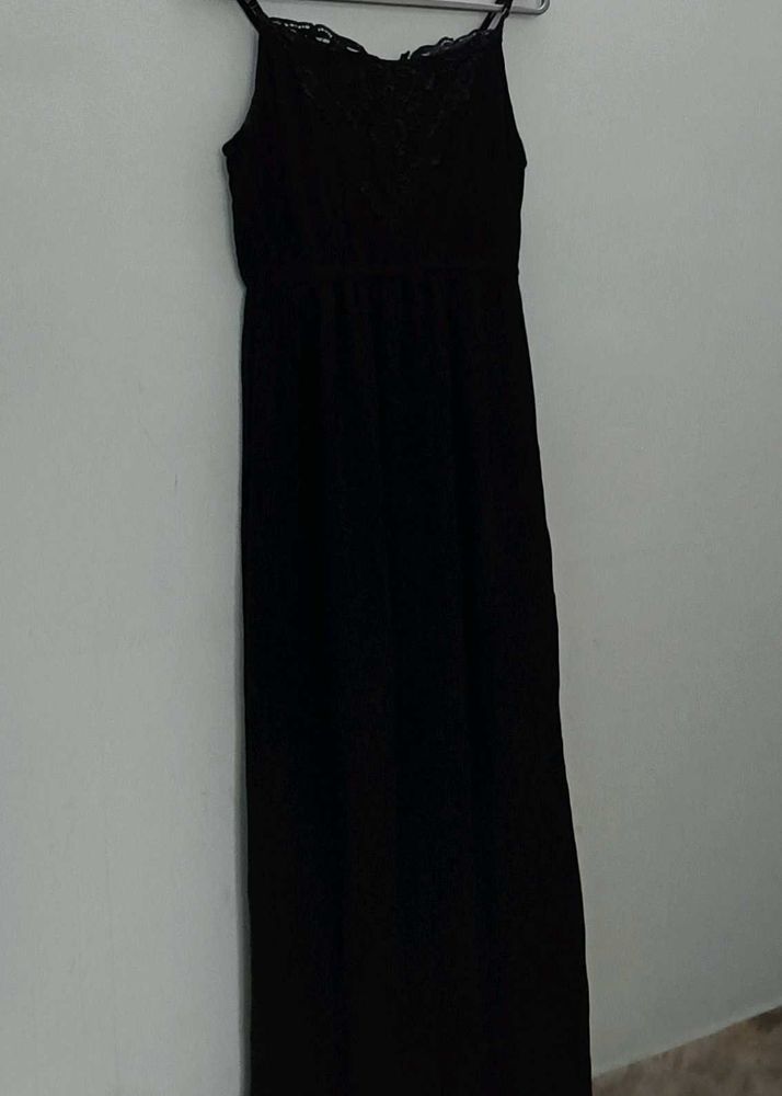 Black Sleeveless Gown Type Dress(New)